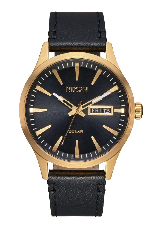 Sentry Solar Leather - All Gold / Black