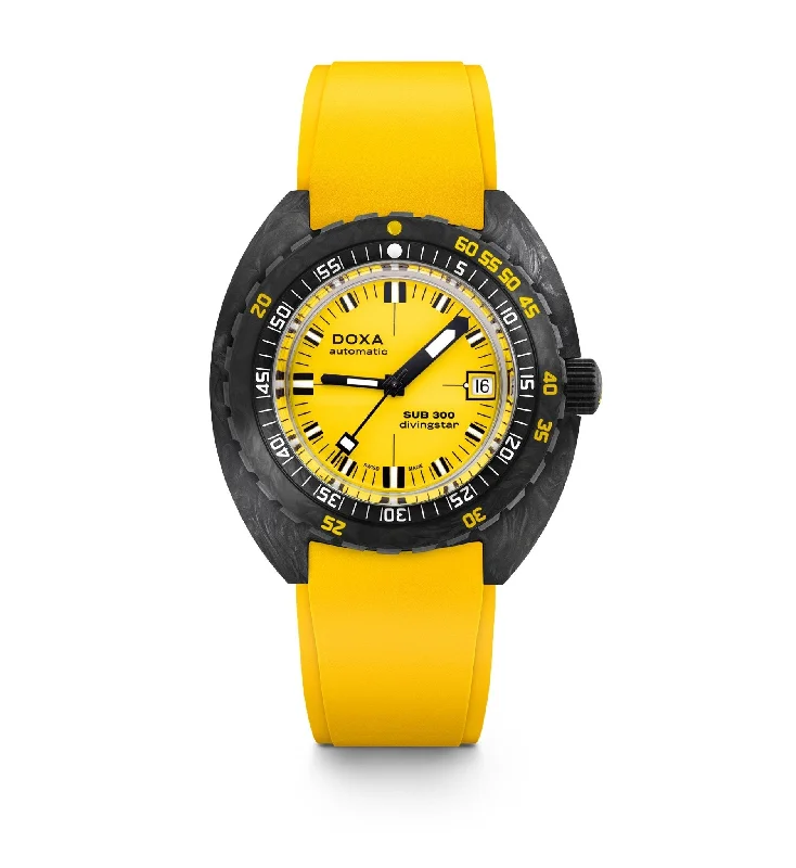 DOXA Sub 300 Carbon Divingstar Yellow - 822.70.361.31