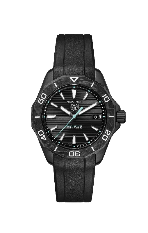 TAG Heuer Aquaracer Professional 200 Solargraph